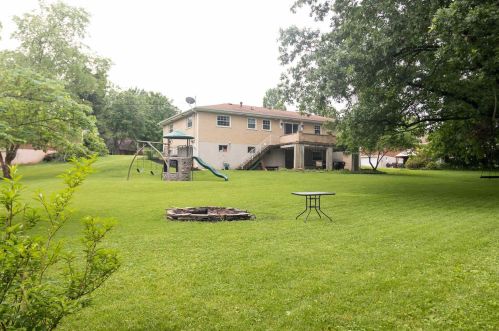 11 Rosa Pl, Newport, KY 41076-1812