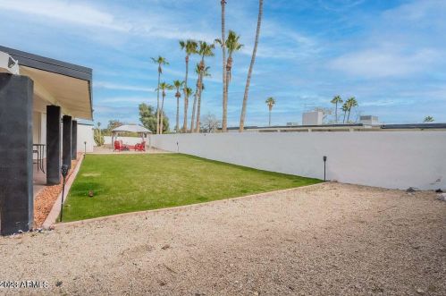 13229 8th Ave, Phoenix AZ  85029-1808 exterior