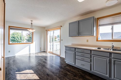 904 Winchester Ln, Holmen WI  54636-8713 exterior