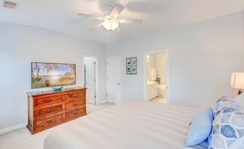 160 Fair Sailing Rd, Mount Pleasant SC  29466-8158 exterior