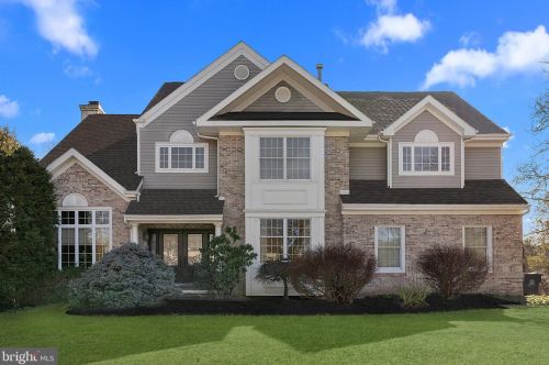 12 Dalton Way, Southampton, PA 18966-5304