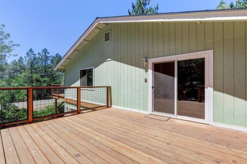 16822 Patricia Way, Grass Valley CA  95949-7228 exterior