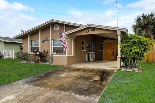 4046 Floramar Ter, New Port Richey FL 34652-3167 exterior