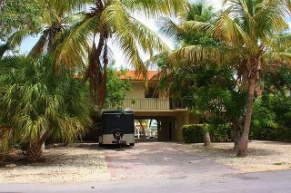 104 Severino Dr, Plantation Key, FL 33036-3310