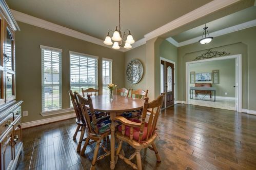 242 Lawrence Marshall Dr, Hempstead, TX 77445-0020