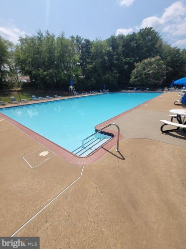 205 Crossing Rd, Fredericksburg VA  22406-7834 exterior
