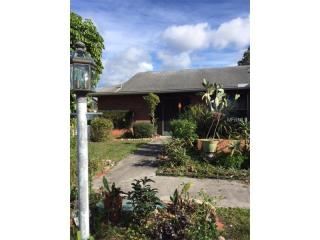1525 Palmwood Dr, Sarasota, FL 34232-3422