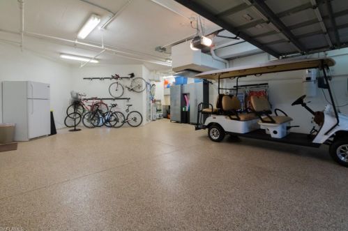 1001 10th Ave, Naples FL  34120-3649 exterior