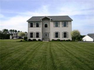10195 Tiger Lily Ln, Waterford, PA 16441-9257