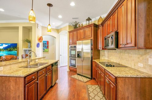 1417 Caring Ct, Maitland, FL 32751-4252