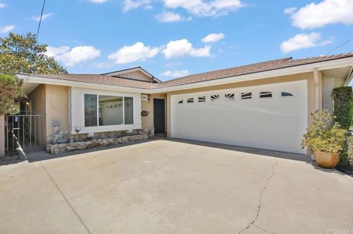 9342 Los Angeles St, Bellflower CA  90706-4446 exterior