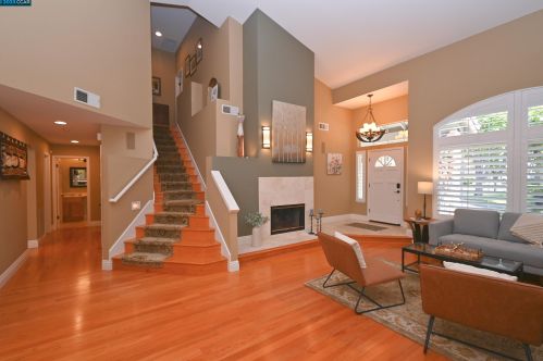 122 Tivoli Ln, Danville CA  94506-4602 exterior