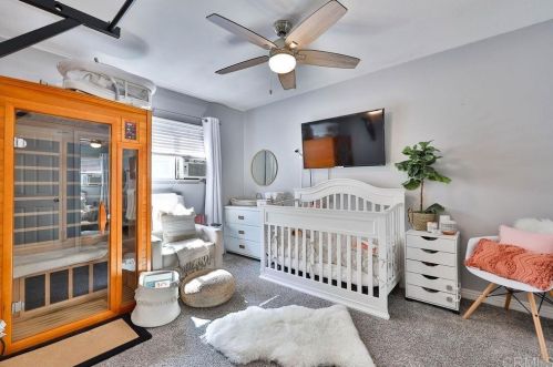 2019 Oliver Ave, San Diego CA 92109-5543 exterior