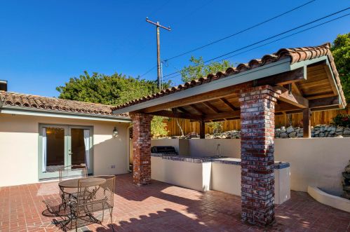 3054 Lucinda Ln, Santa Barbara CA  93105-2002 exterior