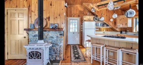 48 Swan Ave, Lyme, CT 06371-2252