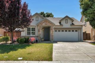 509 River Rd, Fairfield, CA 94534-4111