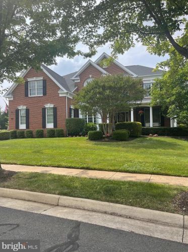 15105 Gaines Mill Cir, Haymarket, VA 20169-2589