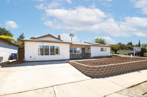10203 Settle Rd, Santee, CA 92071-1030