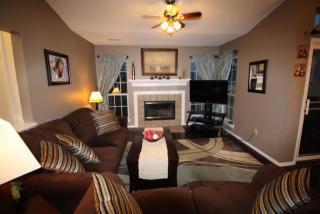 1322 Hampton Pl Blvd, Troy NY  12180-7751 exterior