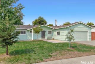 7254 15th St, Sacramento, CA 95822-4702