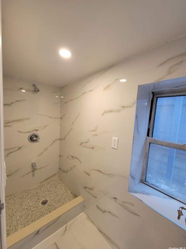 14-11 Cross Bay Blvd, Far Rockaway NY  exterior