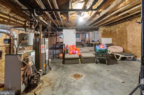 232 Cliveden St, Philadelphia PA 19150-3309 exterior