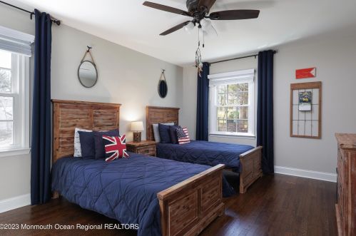 162 Borden Rd, Middletown NJ  07748-3050 exterior