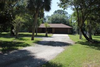 2925 Sunset Rd, Melbourne, FL 32904-8820