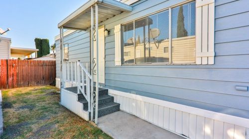3825 Valley Blvd, Walnut CA  91789-1518 exterior