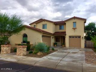 2741 Rakestraw Ln, Gilbert, AZ 85298-3429