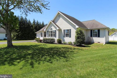 315 Country Pl, Millsboro, DE 19966-1657