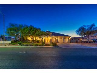 244 Glasgow St, Henderson, NV 89015-5623