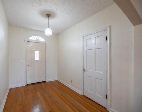 1244 Upland Ave, Covington KY  41011-3756 exterior