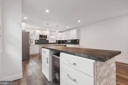 1205 Durham St, Philadelphia PA  19150-2800 exterior