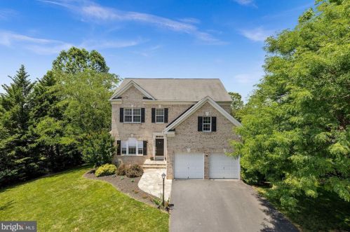 18245 Mill Spring Ct, Leesburg, VA 20176-5195