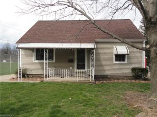 1205 Onondago Ave, Akron, OH 44305-1701