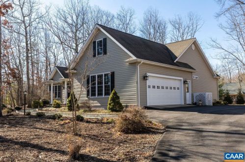 10 Mulligan Dr, Bybee VA  22963-2560 exterior