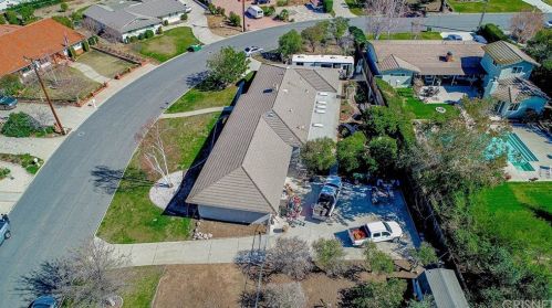 1229 Carmel Dr, Simi Valley CA 93065-4118 exterior