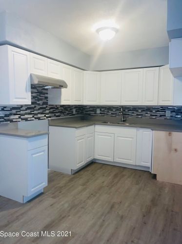 1606 South St, Titusville FL  32780-3818 exterior