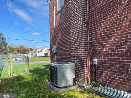 403 Stahl Ave, New Castle DE  19720-3217 exterior