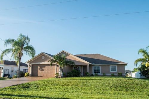 1102 19th St, Cape Coral, FL 33909-5363