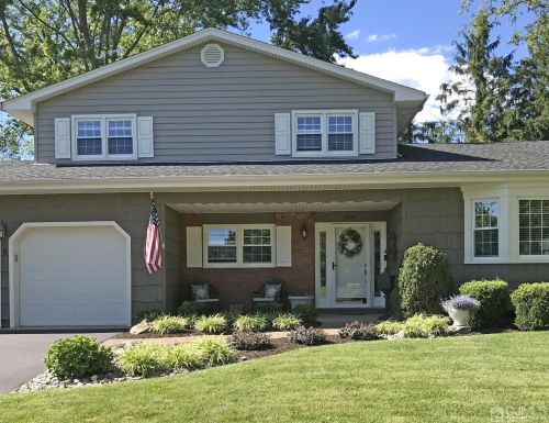 5 Lisa Ct, East Brunswick, NJ 08816-2853