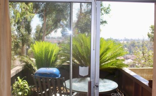 1736 Mountain Terrace Ln, Montebello CA  90640-2064 exterior