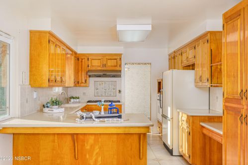4675 Basque Dr, Santa Maria CA  93455-3948 exterior