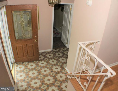 533 Elford Rd, Fairless Hills, PA 19030-3622