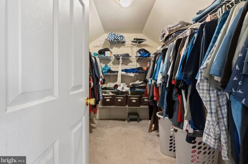 578 Crosswinds Dr, Charles Town WV  25414-3917 exterior