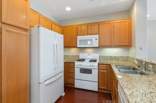 13225 Murano Ave, Chino CA  91710-8117 exterior