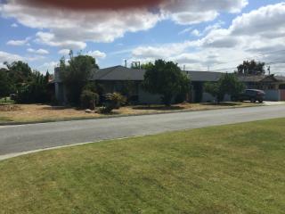 9914 Pomering Rd, Downey, CA 90240-3709