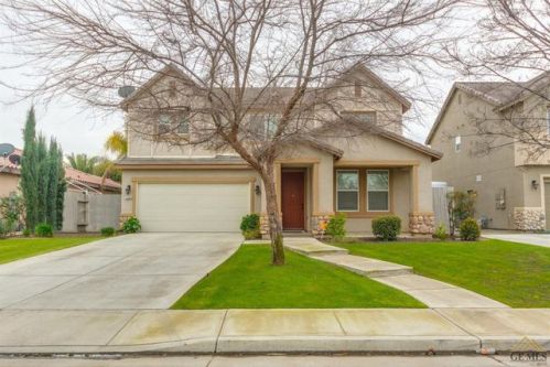12009 Compass Ave, Bakersfield, CA 93312-3366