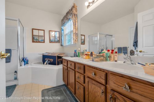 432 Monticello Ln, Lakewood NJ  08701-5790 exterior